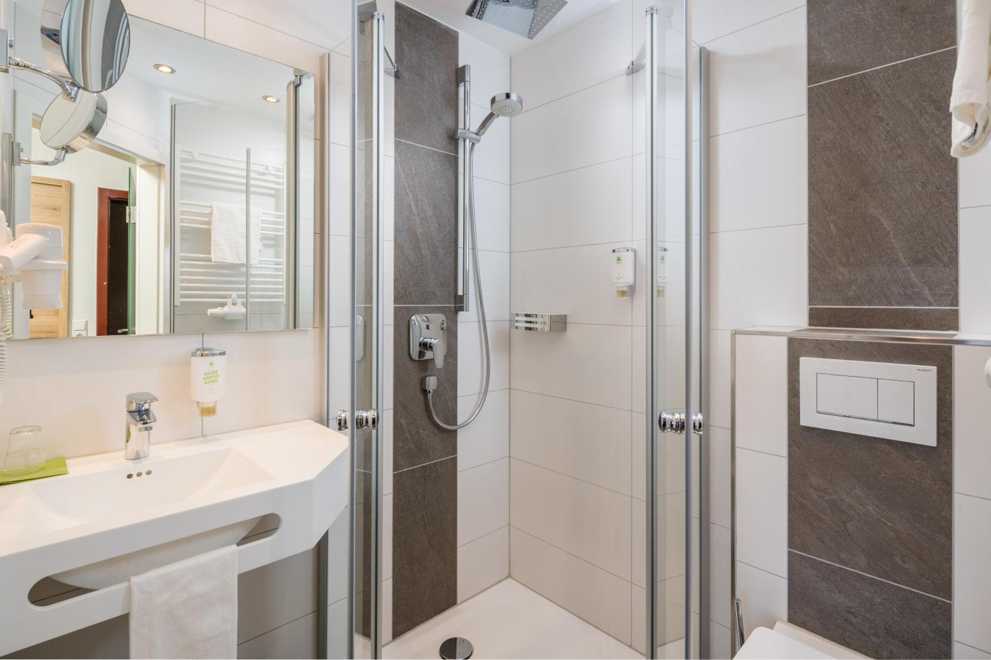 Flair Hotel Gasthof Zum Hirsch Hayingen Экстерьер фото